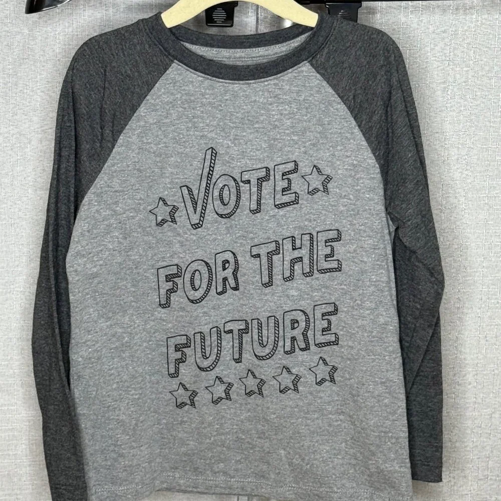 Cat & Jack - Boys 3/4 Vote For The Future Shirt - Size XS 4/5 - Picture 1 of 4